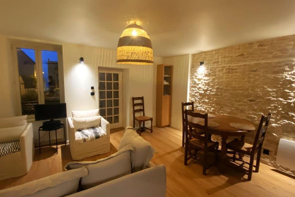 Holiday home La Perle-maison De Pecheur A Saint-aubin-sur-mer *