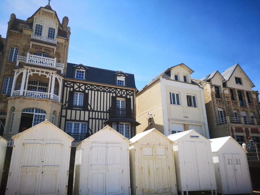 La Perle-maison De Pecheur A Saint-aubin-sur-mer Saint-Aubin-Sur-Mer (Calvados)