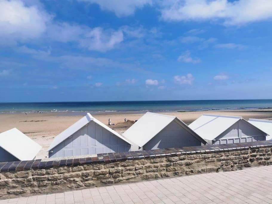 La Perle-maison De Pecheur A Saint-aubin-sur-mer * Saint-Aubin-Sur-Mer (Calvados)